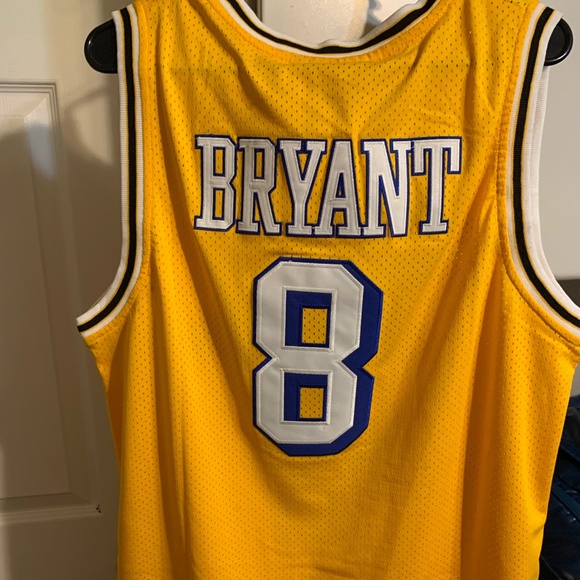 Lakers Kobe jersey - Picture 1 of 2